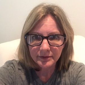 Meet your Posher, Kim